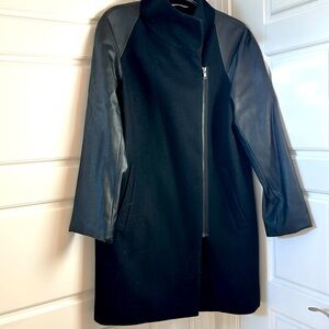BEAUTIFUL J CREW BLACK WOOL AND LEATHER COAT